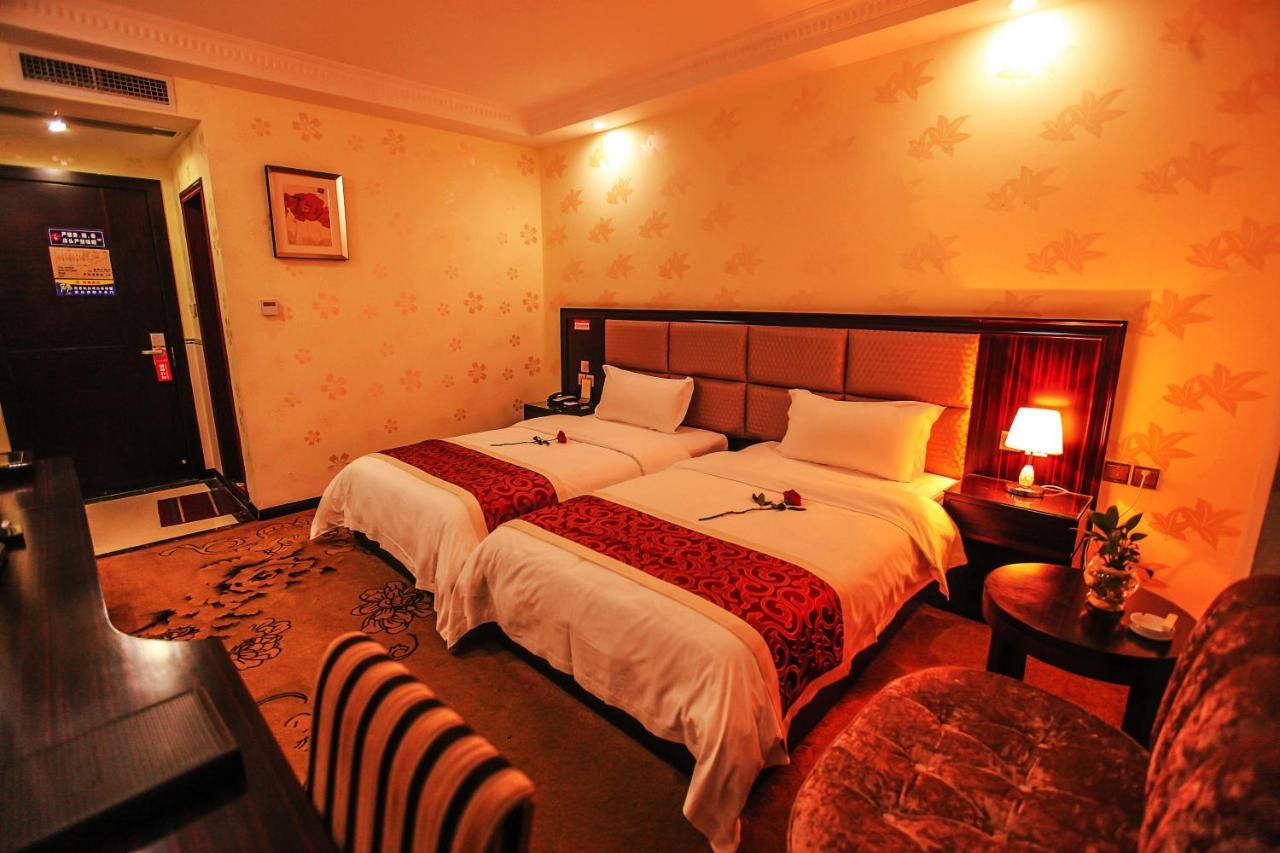 Chengdu Aviation Hotel Экстерьер фото