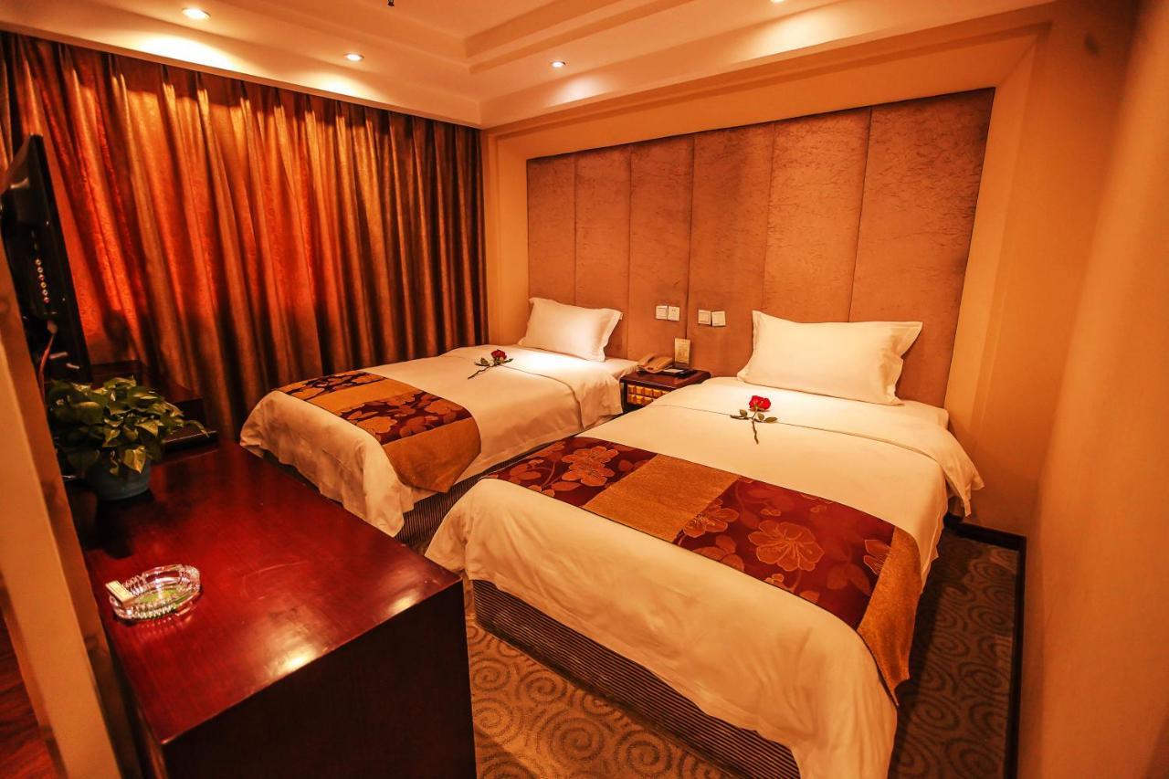 Chengdu Aviation Hotel Экстерьер фото